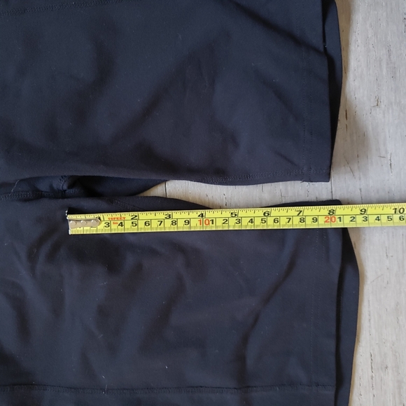 Tuff Athletics Balck Sinch Back Biker Shorts Size Medium - Picture 2 of 8